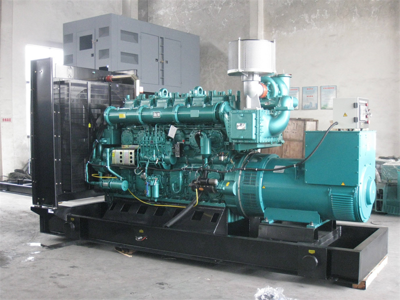 将乐200KW 柴油发电机的油耗是多少?